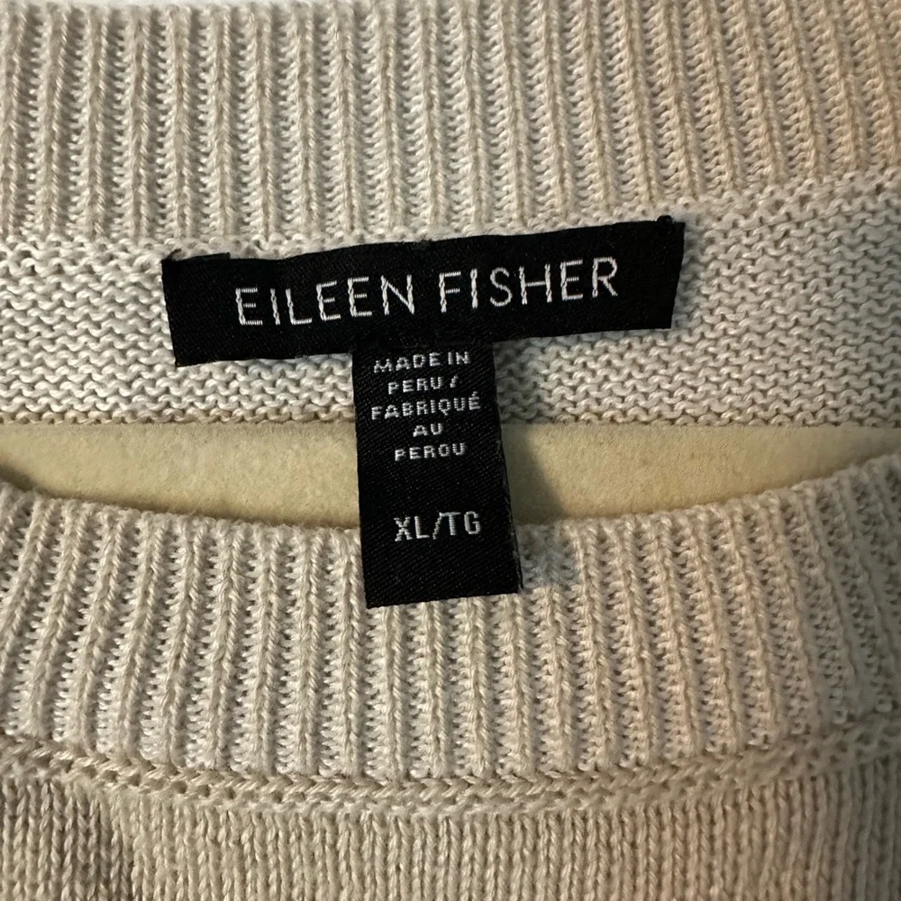 Eileen Fisher cream sweater - Picture 2 of 2